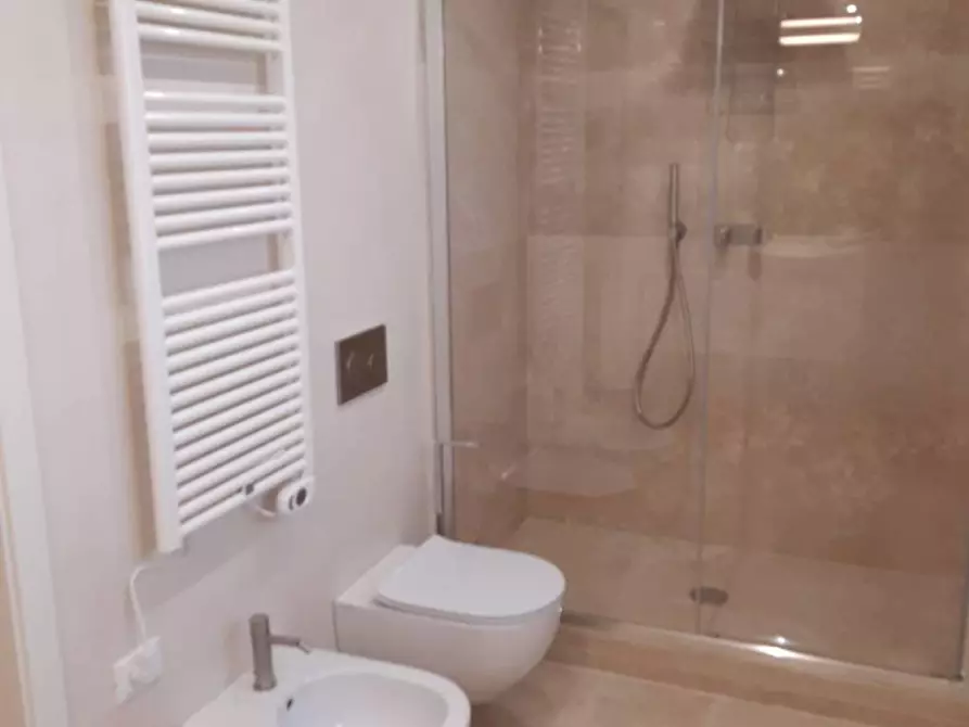 Immagine 15 di Villa in affitto  a Pietrasanta