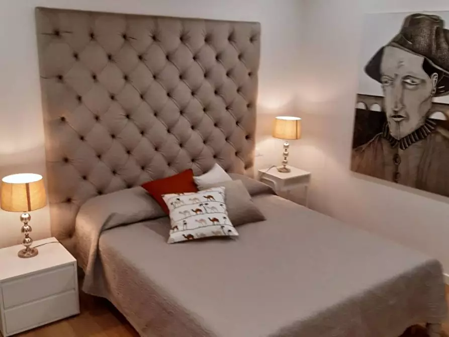 Immagine 11 di Villa in affitto  a Pietrasanta