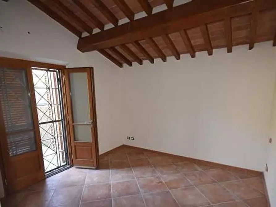 Immagine 17 di Rustico / casale in vendita  a Pietrasanta