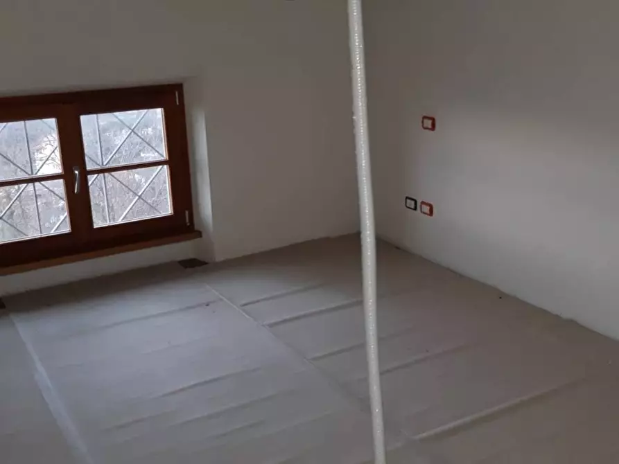 Immagine 24 di Rustico / casale in vendita  a Pietrasanta