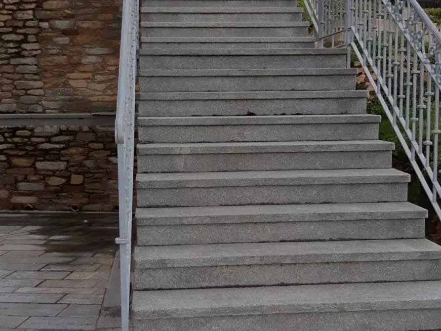 Immagine 38 di Rustico / casale in vendita  a Pietrasanta