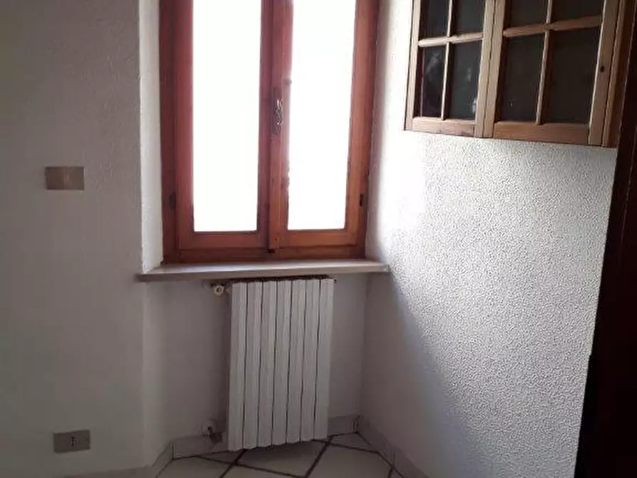 Immagine 12 di Terratetto in affitto  a Calci