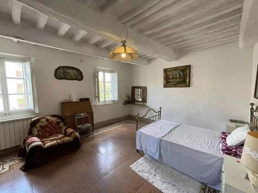 Immagine 4 di Terratetto in vendita  a Lucca