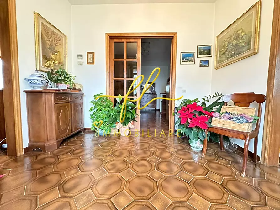 Immagine 15 di Appartamento in vendita  a Cecina