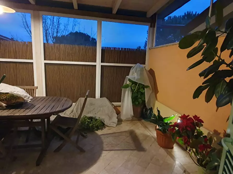 Immagine 13 di Villetta a schiera in vendita  a Porcari