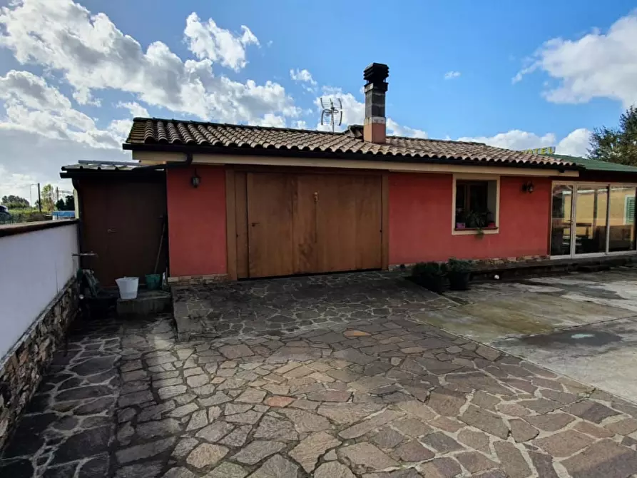 Immagine 24 di Casa bifamiliare in vendita  a Porcari