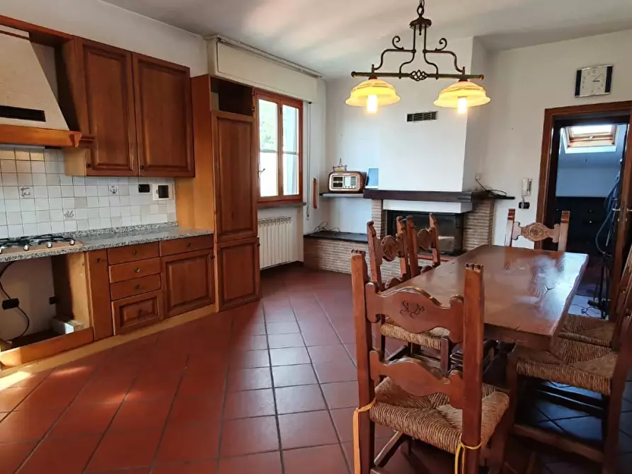 Immagine 21 di Casa bifamiliare in vendita  a Porcari