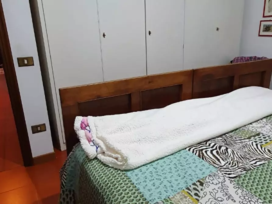 Immagine 2 di Casa bifamiliare in vendita  a Porcari