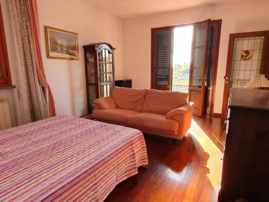 Immagine 18 di Casa bifamiliare in vendita  a Porcari