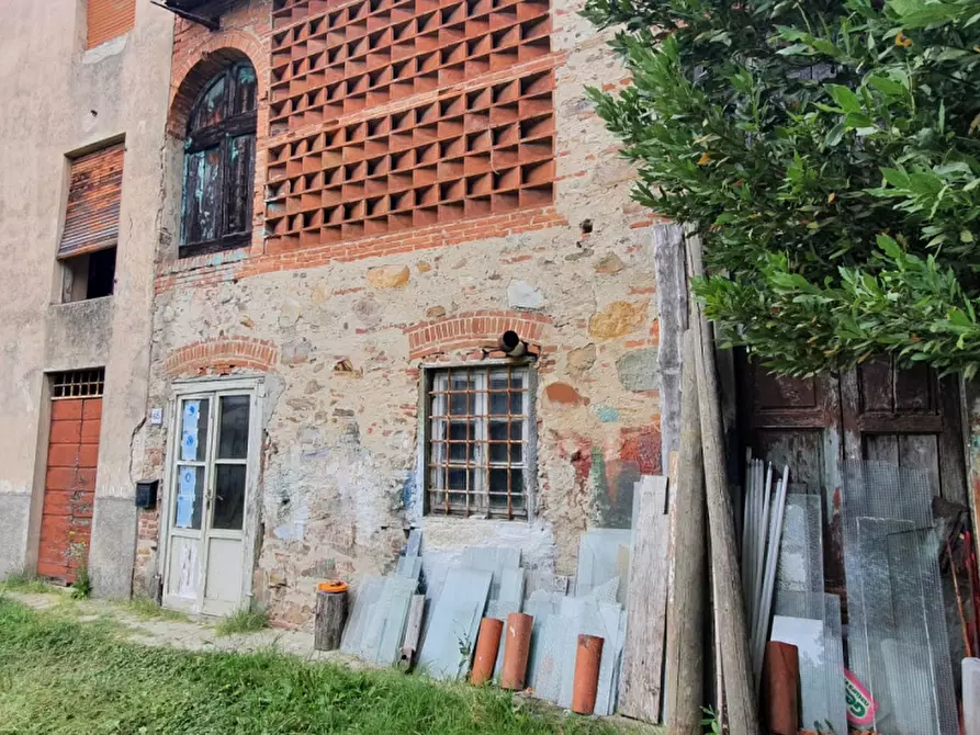 Immagine 1 di Casa semindipendente in vendita  a Capannori