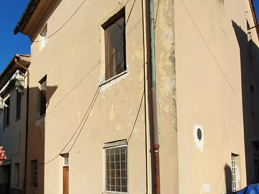 Immagine 20 di Terratetto in vendita  a Capannori