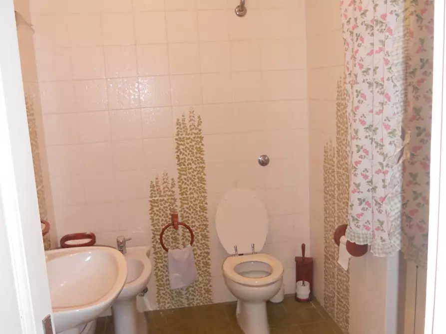 Immagine 9 di Casa semindipendente in vendita  a Altopascio