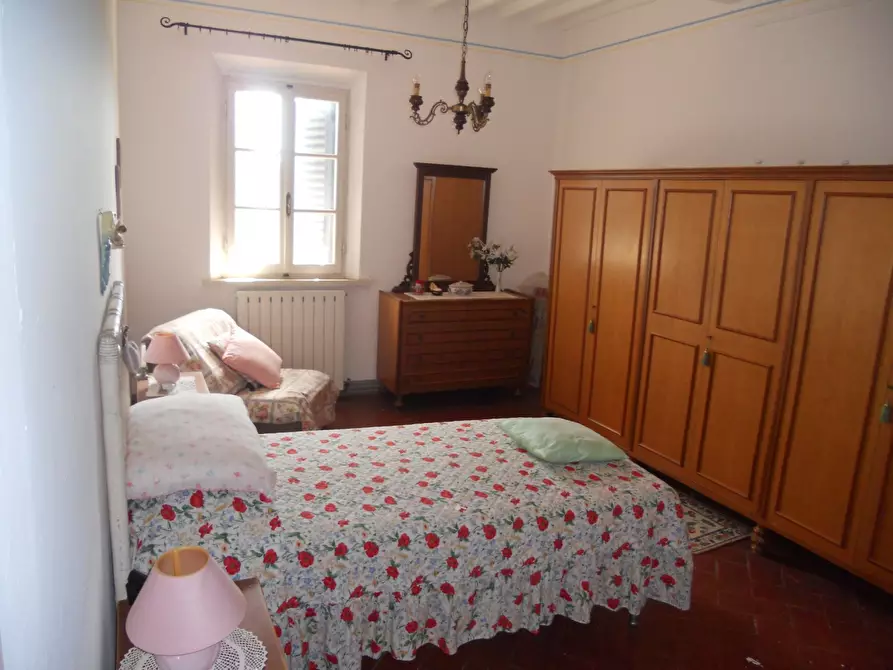 Immagine 11 di Casa semindipendente in vendita  a Altopascio