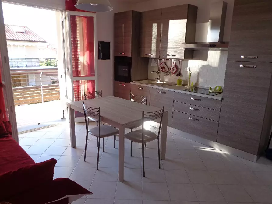 Immagine 3 di Appartamento in affitto  a Castagneto Carducci