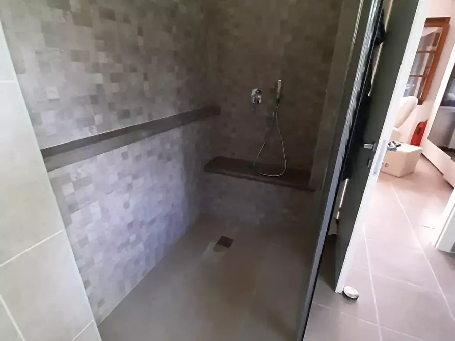 Immagine 23 di Villa in vendita  a Monteverdi Marittimo