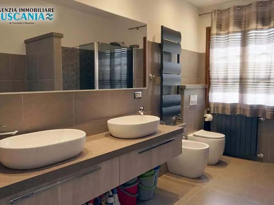 Immagine 24 di Villa in vendita  a Monteverdi Marittimo