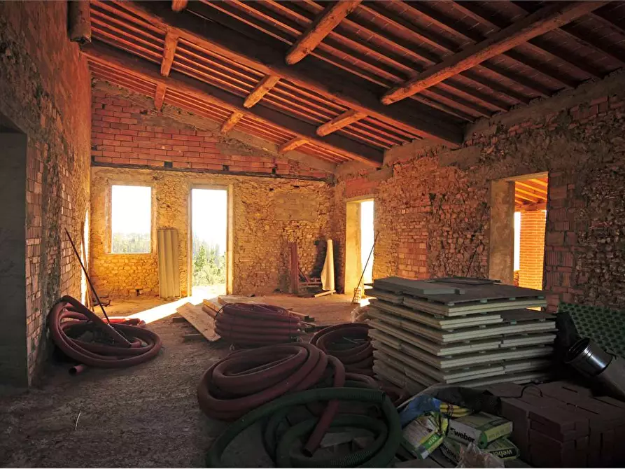 Immagine 3 di Casa indipendente in vendita  a Lastra A Signa