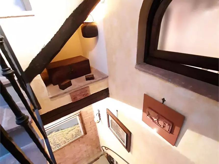 Immagine 23 di Casa colonica in vendita  a Montespertoli