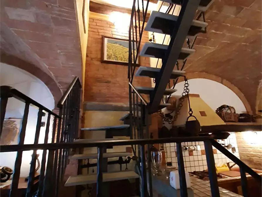 Immagine 20 di Casa colonica in vendita  a Montespertoli