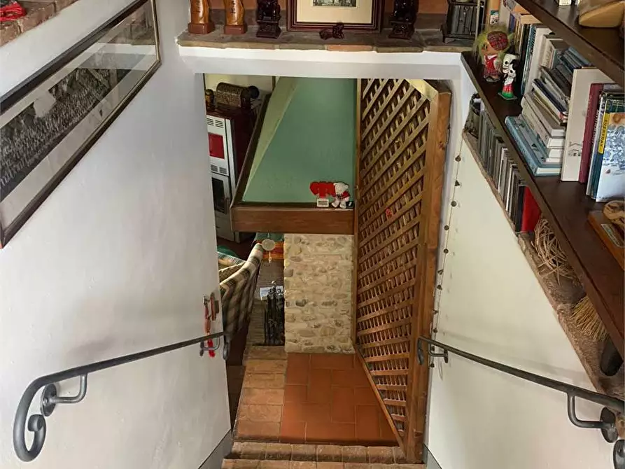 Immagine 18 di Porzione di casa in vendita  a Montespertoli