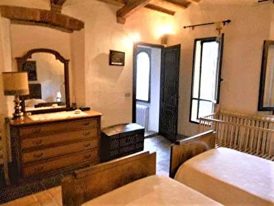 Immagine 17 di Porzione di casa in vendita  a Montespertoli