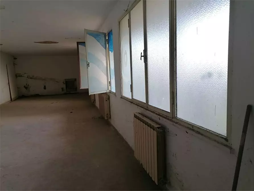 Immagine 3 di Laboratorio in vendita  a Montespertoli