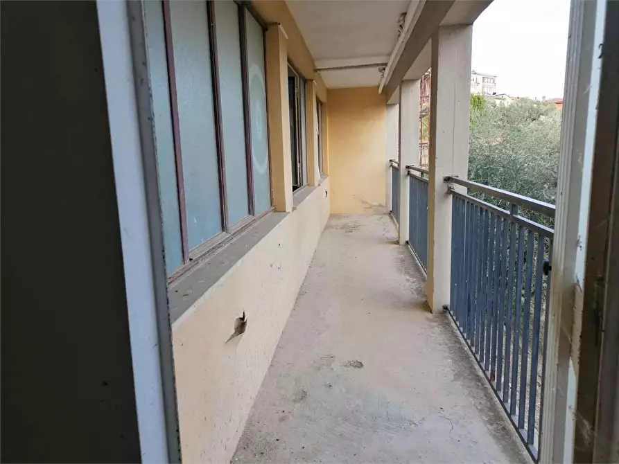 Immagine 4 di Laboratorio in vendita  a Montespertoli