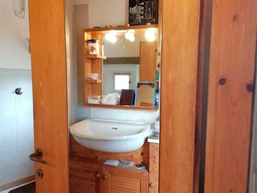 Immagine 3 di Appartamento in vendita  a Montespertoli