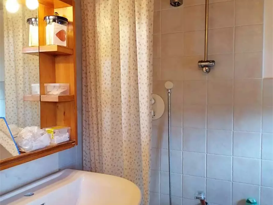 Immagine 8 di Appartamento in vendita  a Montespertoli