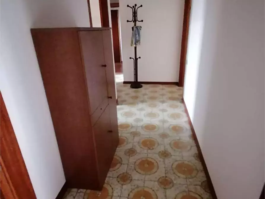 Immagine 16 di Appartamento in vendita  a Montespertoli