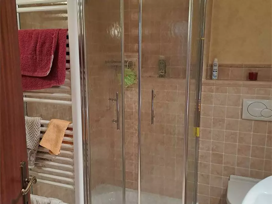 Immagine 10 di Villa in vendita  a Vinci