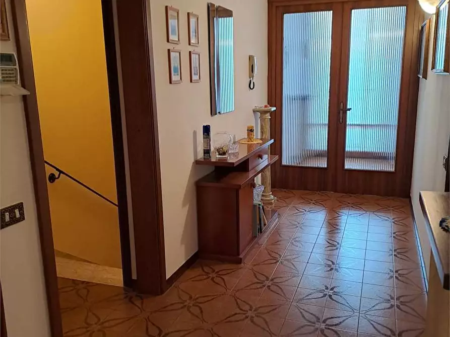 Immagine 14 di Villa in vendita  a Vinci