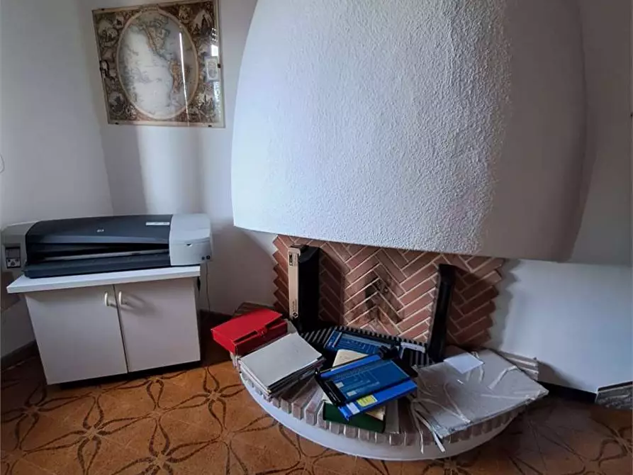 Immagine 21 di Villa in vendita  a Vinci