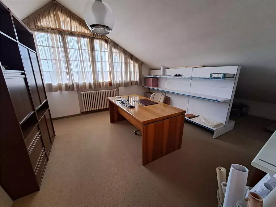 Immagine 22 di Villa in vendita  a Vinci