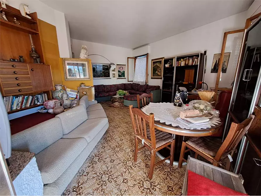 Immagine 7 di Appartamento in vendita  a Castelfiorentino