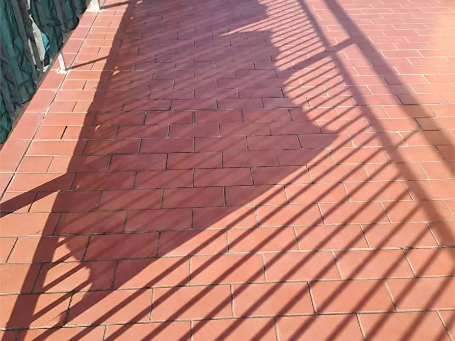 Immagine 9 di Appartamento in vendita  a Castelfiorentino