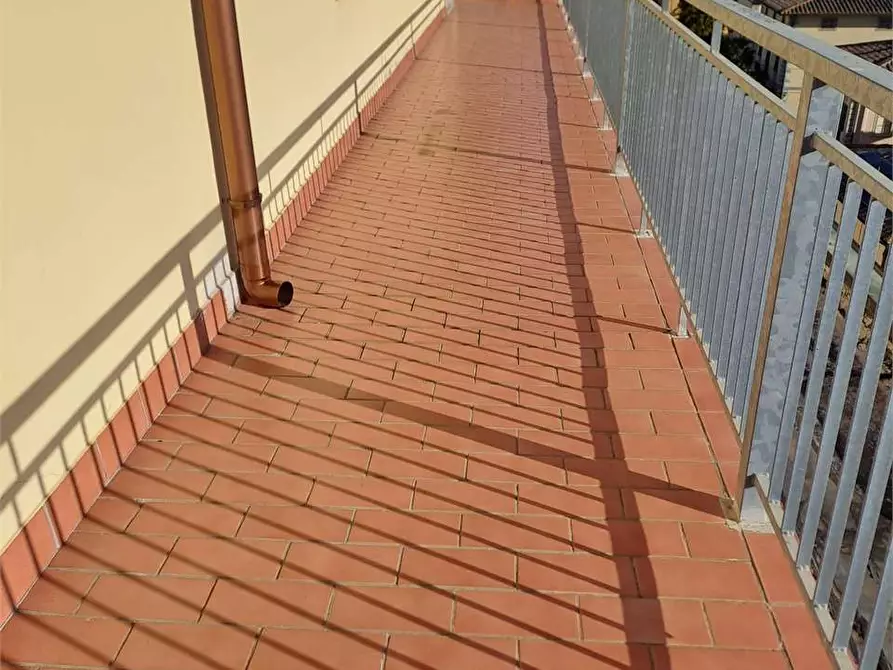 Immagine 8 di Appartamento in vendita  a Castelfiorentino