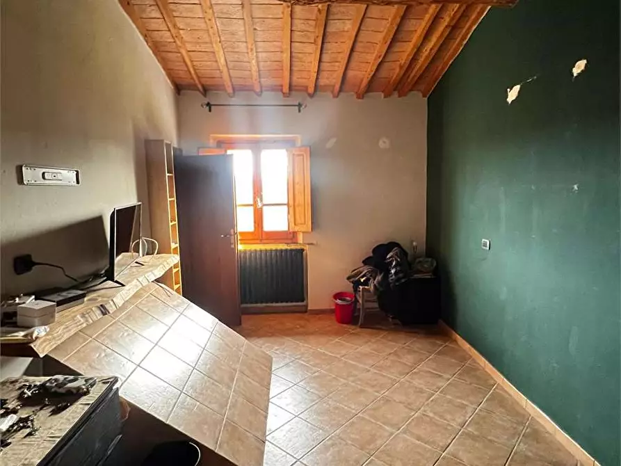 Immagine 15 di Casa colonica in vendita  a Montopoli In Val D'arno