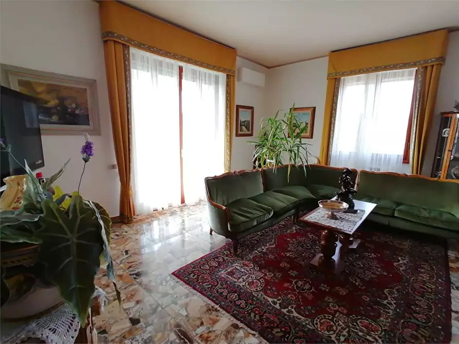 Immagine 31 di Mansarda in vendita  a San Casciano In Val Di Pesa