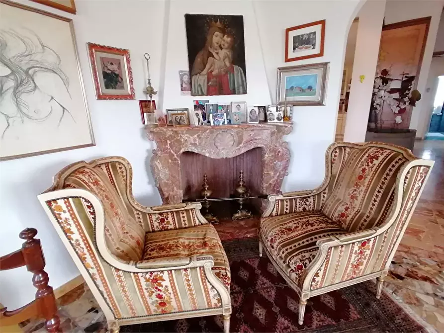 Immagine 16 di Mansarda in vendita  a San Casciano In Val Di Pesa