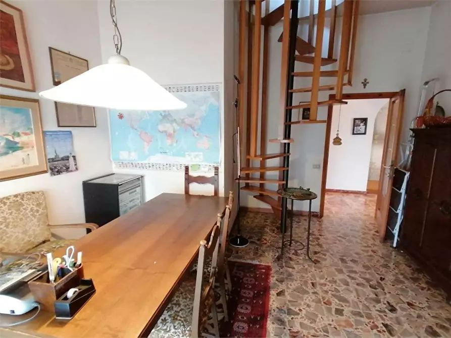 Immagine 11 di Mansarda in vendita  a San Casciano In Val Di Pesa