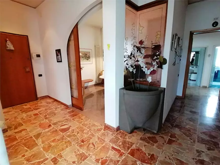 Immagine 4 di Mansarda in vendita  a San Casciano In Val Di Pesa