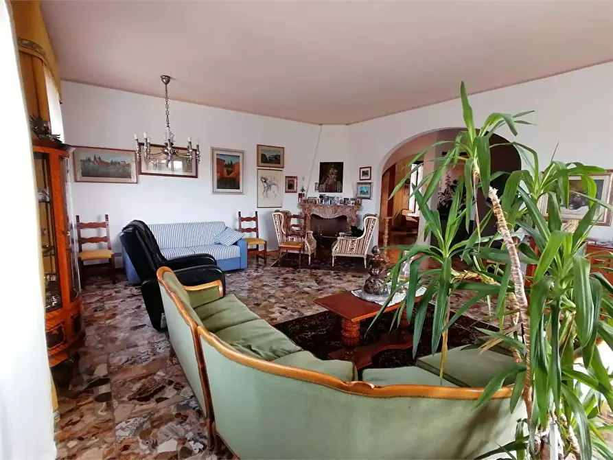 Immagine 15 di Mansarda in vendita  a San Casciano In Val Di Pesa