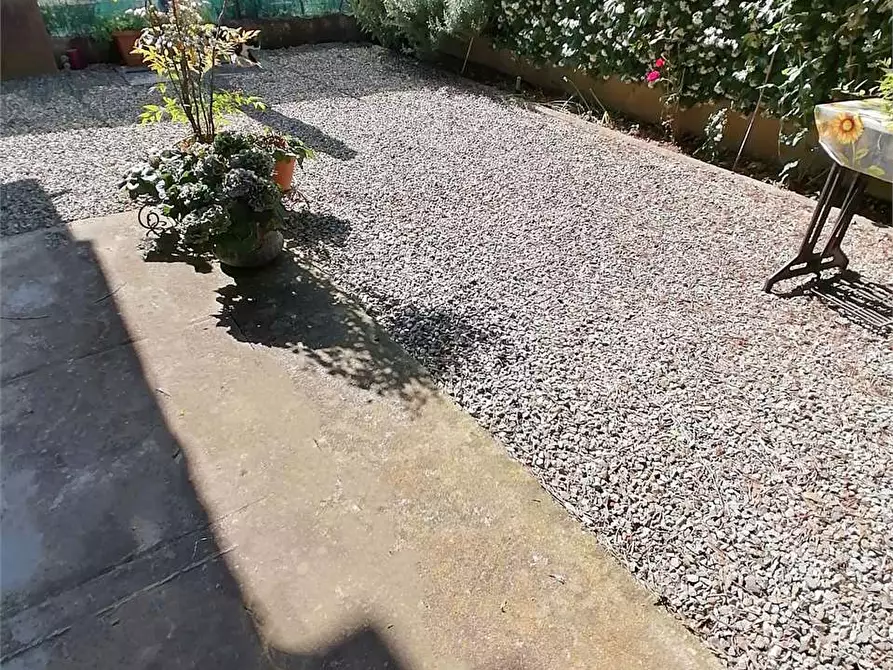 Immagine 31 di Casa indipendente in vendita  a Lastra A Signa