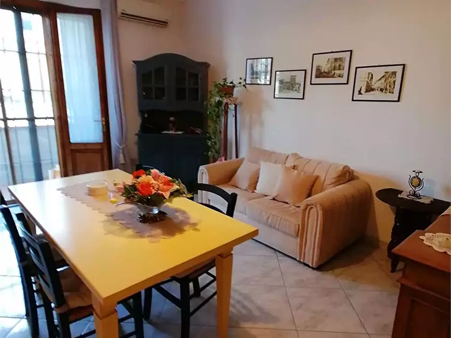 Immagine 32 di Casa indipendente in vendita  a Lastra A Signa