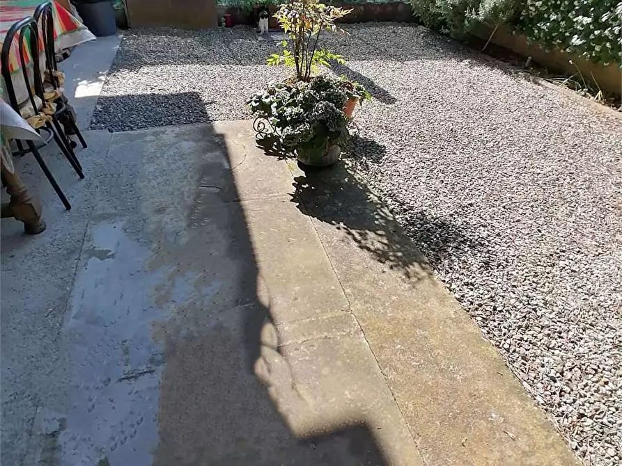 Immagine 25 di Casa indipendente in vendita  a Lastra A Signa