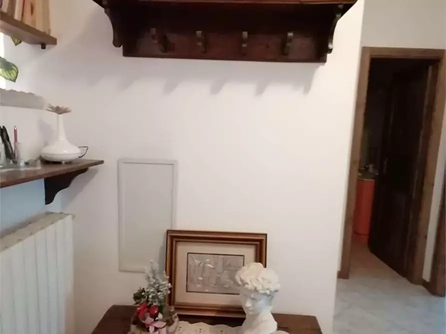 Immagine 17 di Casa indipendente in vendita  a Lastra A Signa