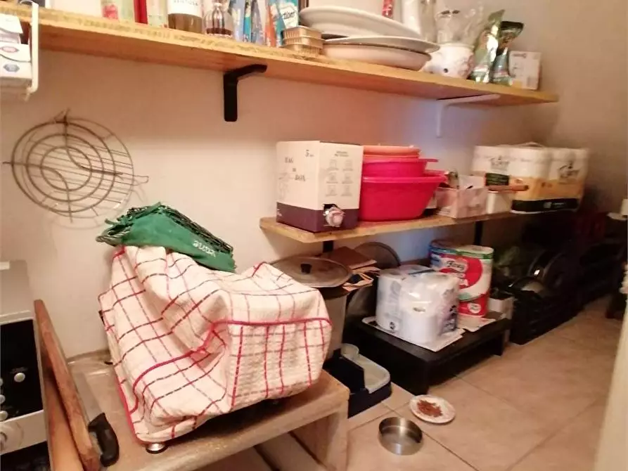 Immagine 37 di Casa indipendente in vendita  a Lastra A Signa