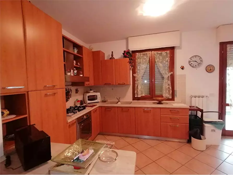 Immagine 6 di Appartamento in vendita  a Lastra A Signa