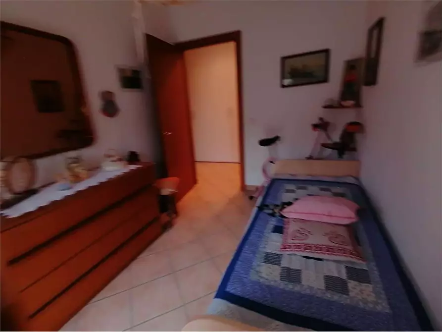 Immagine 14 di Appartamento in vendita  a Lastra A Signa